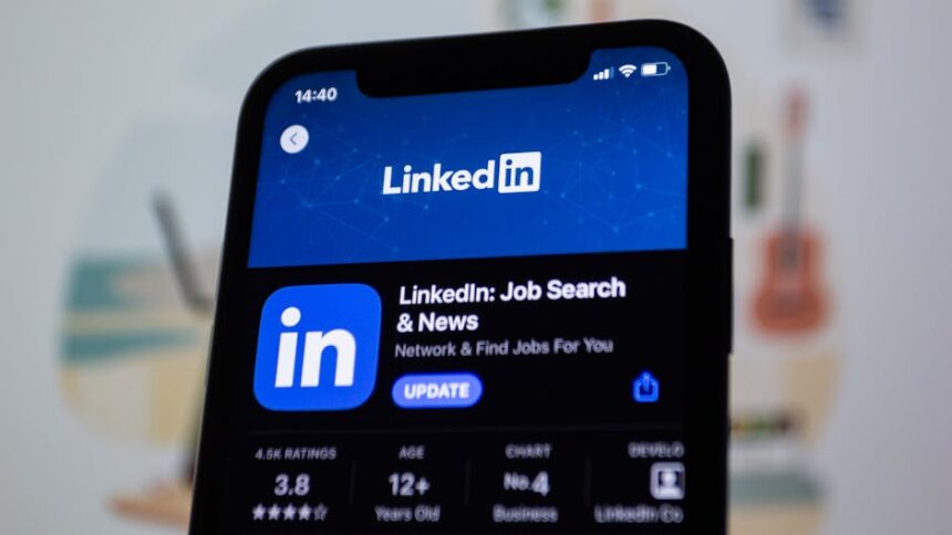A/B Testing Your LinkedIn Ads