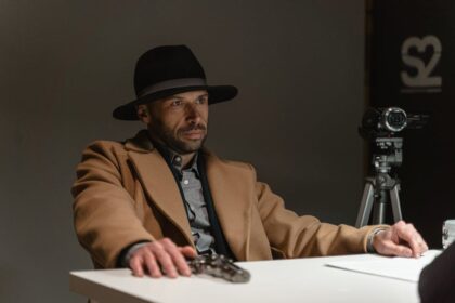 Storytelling Through Web Content: Connecting with Visitors